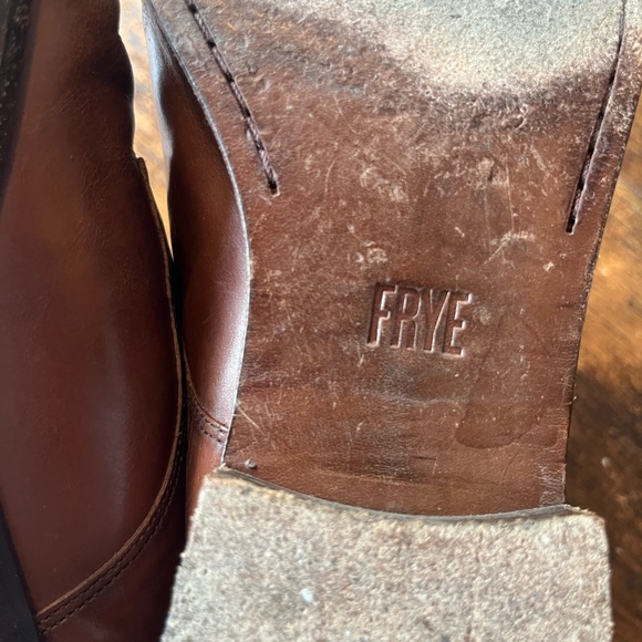 Frye Vintage Oxfords - Picture 4 of 5